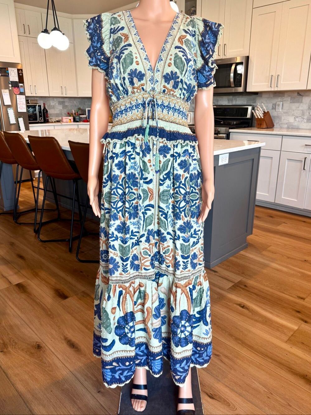 Farm Rio Ocean Tapestry Green Blue Floral V-Neck Smocked Maxi Dress Medium - Picture 4 of 7